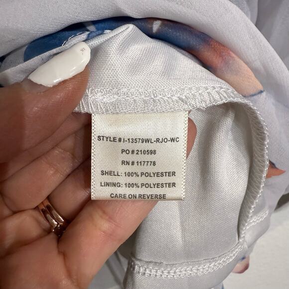 Lovestitch White Floral Sheer Ragland Blouse Sz S NWT - Picture 6 of 14